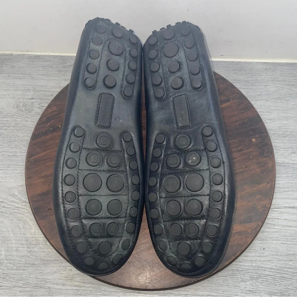 Ferragamo Size 10.5 EE Wide Gancini Leather Driving Loafers Shoes Black